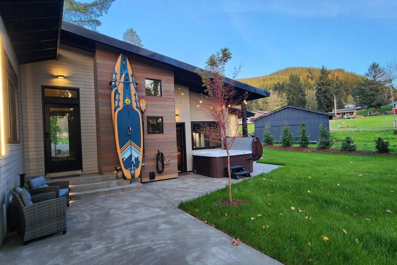 Luxe Lake Cabin Hot Tub Grill Firepit Ev Charger Onalaska Extérieur photo